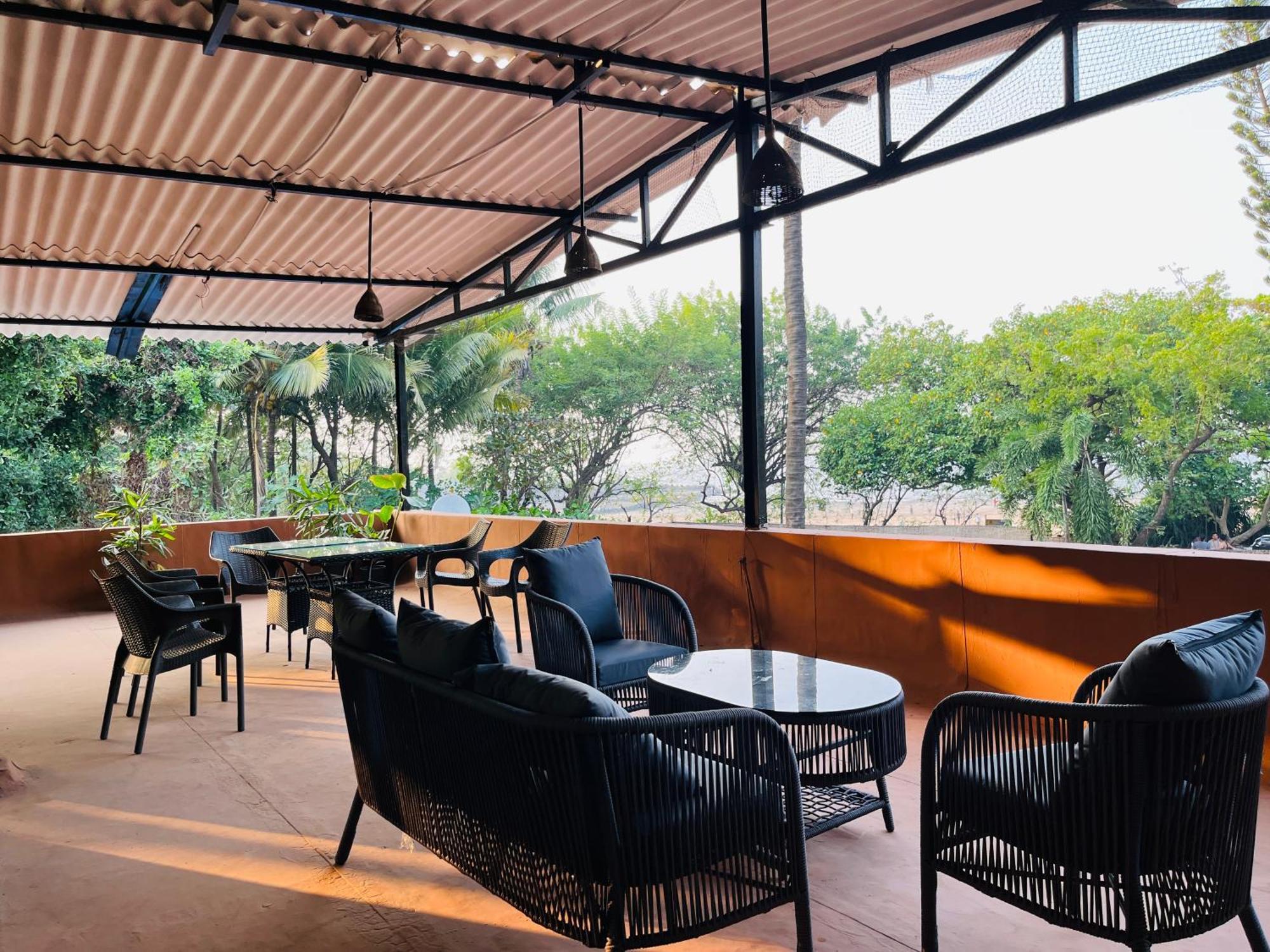 Villa By The Sea Bombay Esterno foto